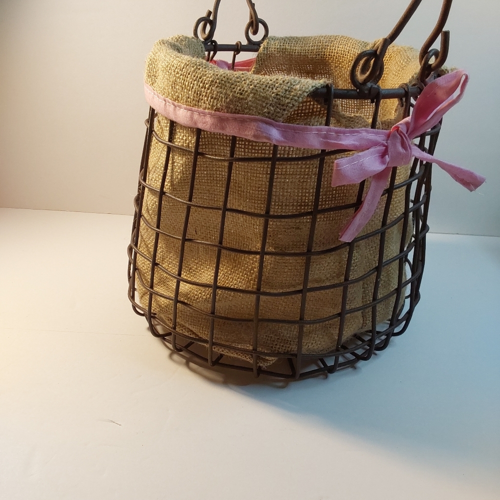 Wire Basket Burlap Lining - Picture 10 of 11